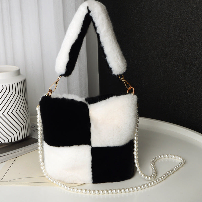 Checkerboard Plush Bucket Bag Pearl Chain Winter Luxury Women’s Handbag