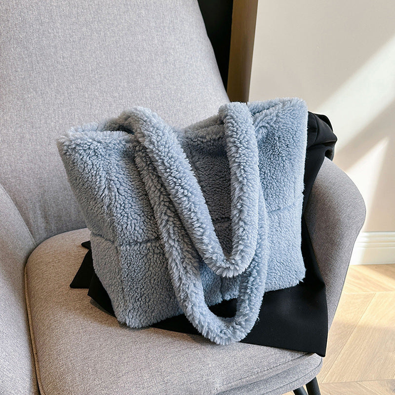 Women’s Winter Plush Designer Tote Bag Large Capacity Cute Shoulder Handbag