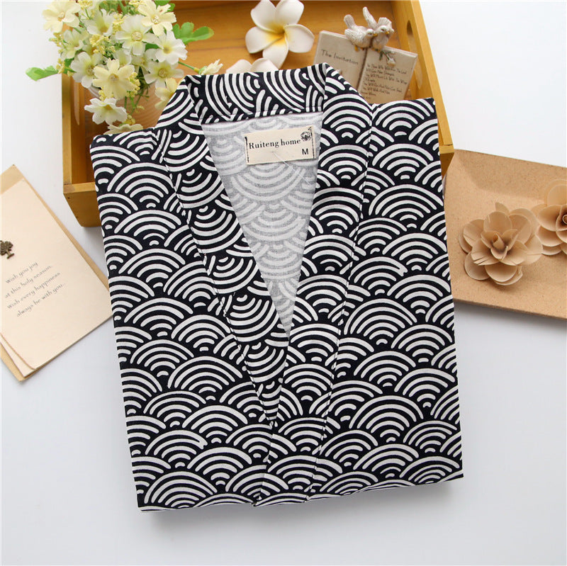 Lightweight Summer to Autumn Pajamas Comfortable Workwear Set