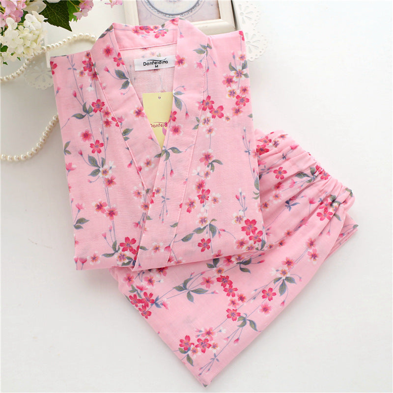 Lightweight Summer to Autumn Pajamas Comfortable Workwear Set