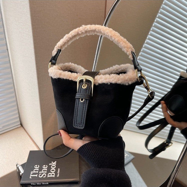 Women’s Retro Plush Crossbody Bag Casual Designer Shoulder Purse