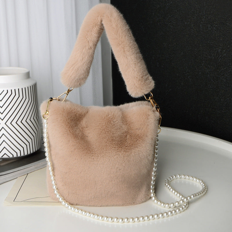 Checkerboard Plush Bucket Bag Pearl Chain Winter Luxury Women’s Handbag